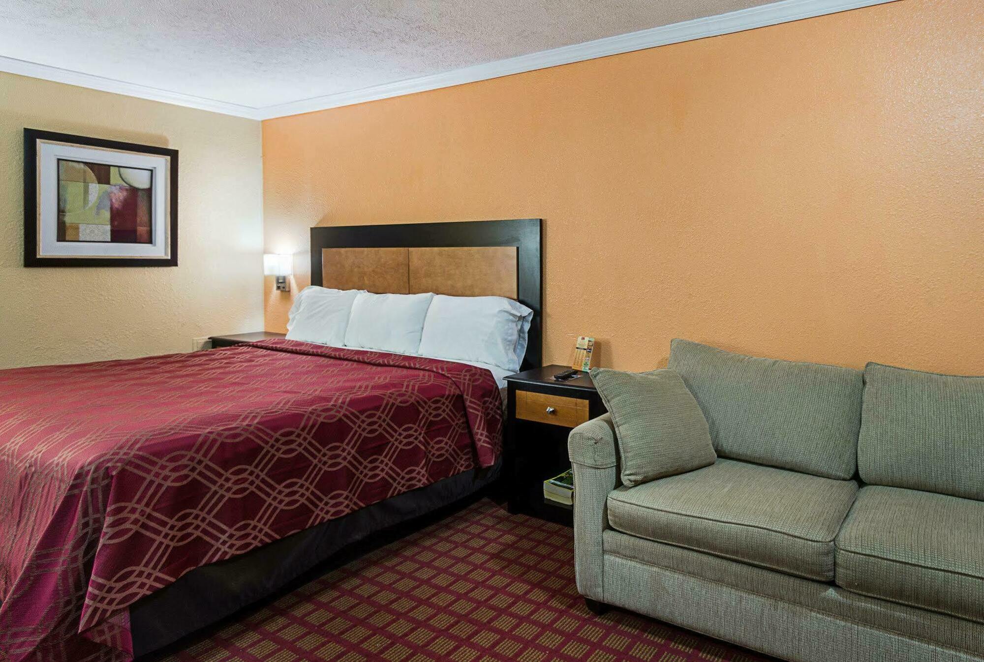 Rodeway Inn West Dodge Омаха Экстерьер фото